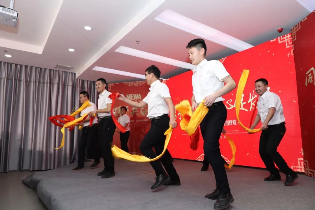 1550211594933376.jpg 1550211594933376.jpg